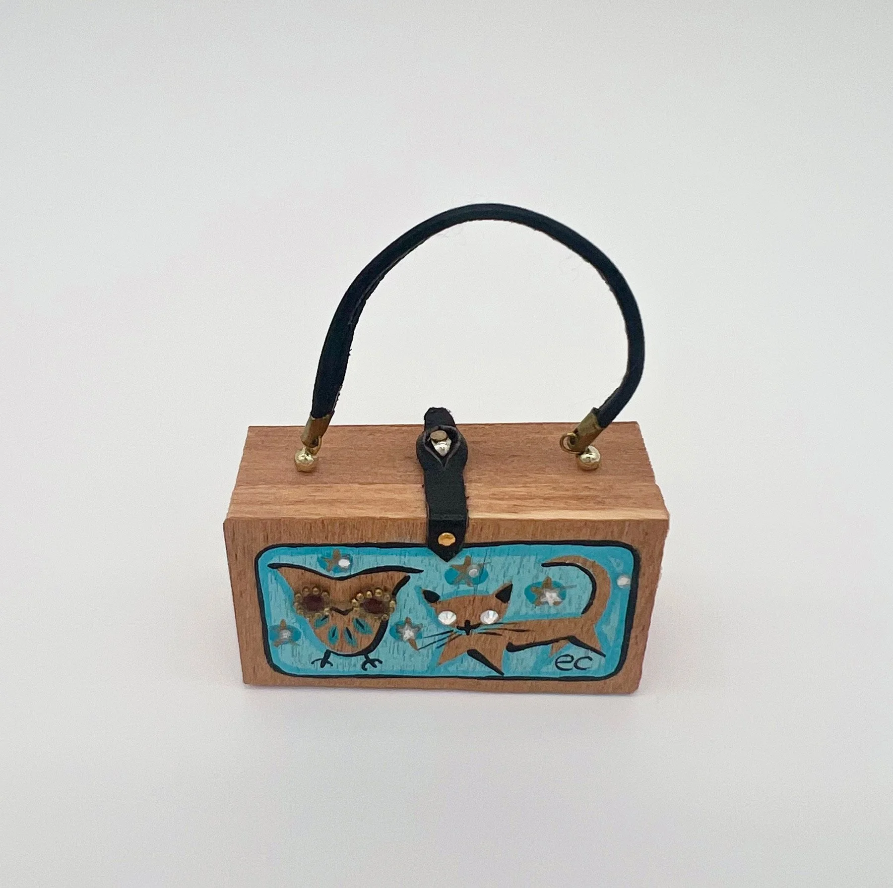 Finding Enid with LOVE - Elements with Enid: Bags in the Size Exhibit
